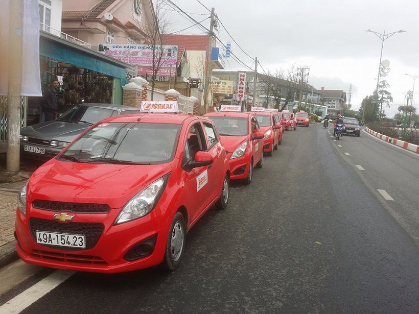 taxi chí linh sao đỏ