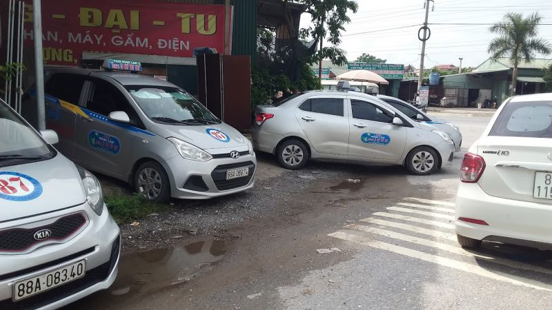 taxi vĩnh tường