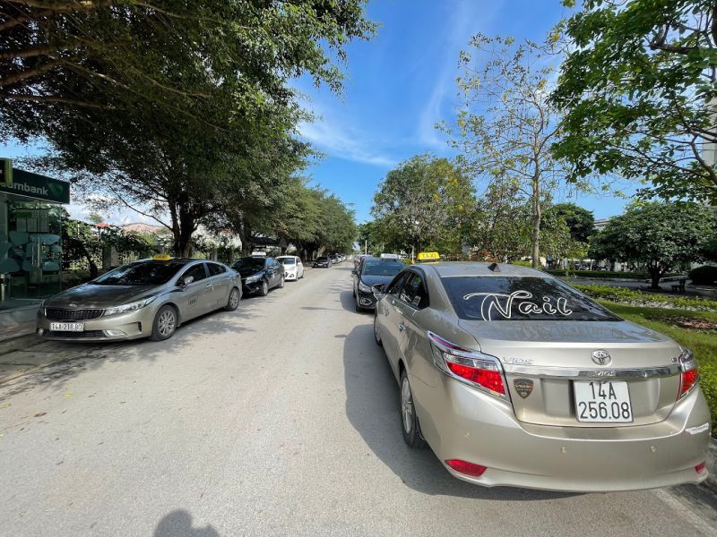 tổng đài taxi hạ long