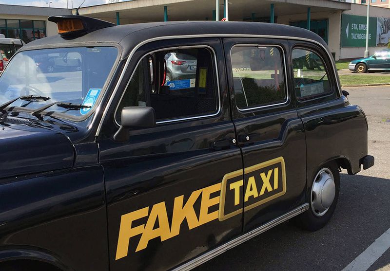 Những vấn đề đạo đức về fake taxi