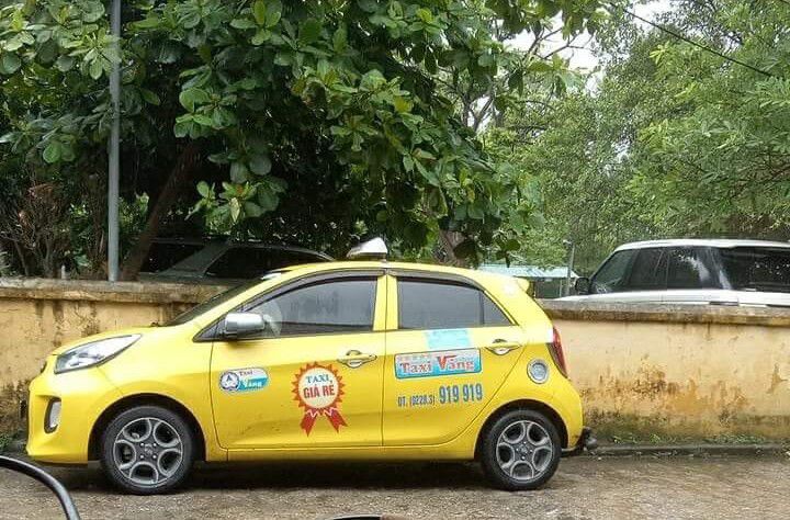 xe taxi vàng nam định